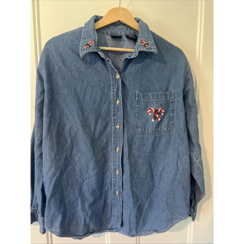 VTG Honors Womens M Blue Candy Cane Embroidered Denim Button Up Christmas‎ Shirt